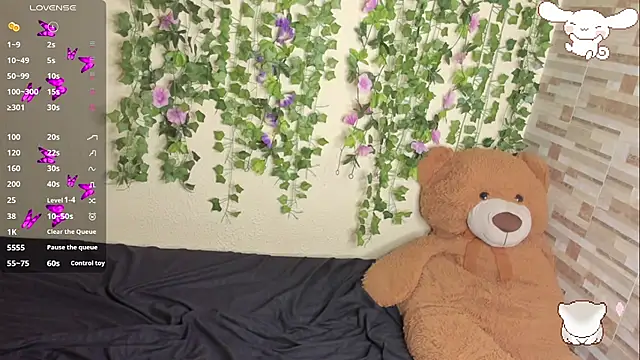 Snapshot of Amy_Moonlight chatting on July 9, 8:30 pm Amy Moonlight online show from July 9, 8:30 pm