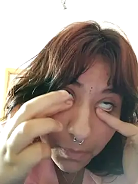 Snapshot of tutermitoa chatting on October 15, 5:10 pm tutermitoa online show from October 15, 5:10 pm