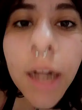 Snapshot of tutermitoa chatting on October 14, 3:51 am tutermitoa online show from October 14, 3:51 am