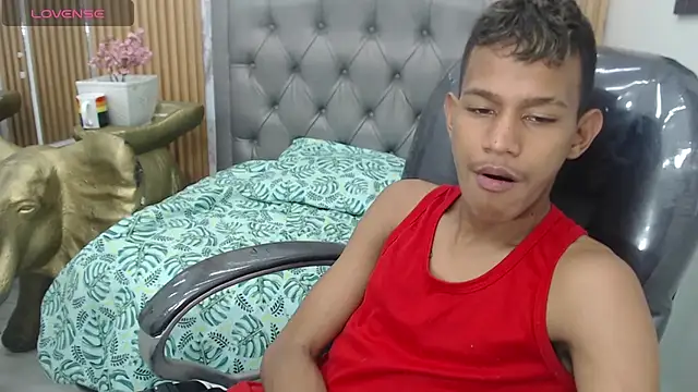 Snapshot of Rory_castro chatting on November 29, 7:14 pm Rory castro online show from November 29, 7:14 pm