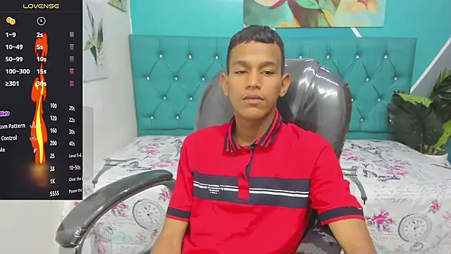 Snapshot of Rory_castro chatting on October 22, 10:52 pm Rory castro online show from October 22, 10:52 pm