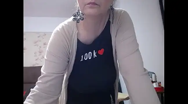 Mary x online show from March 19, 10:00 am