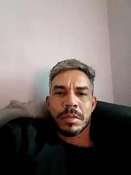 Snapshot of QfabO123 chatting on October 16, 9:45 pm QfabO123 online show from October 16, 9:45 pm