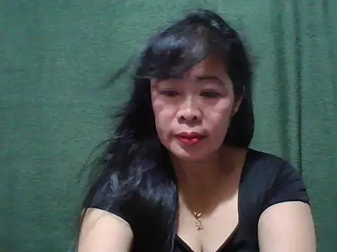 Snapshot of _maria_xx chatting on October 18, 10:28 am maria xx online show from October 18, 10:28 am