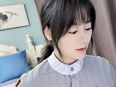 Snapshot of sarah111 chatting on November 12, 3:10 am sarah111 online show from November 12, 3:10 am