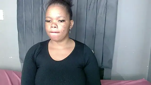 ChubbyBuddyxXx online show from March 18, 10:18 am