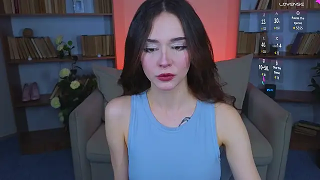 Adetta online show from November 4, 10:30 am