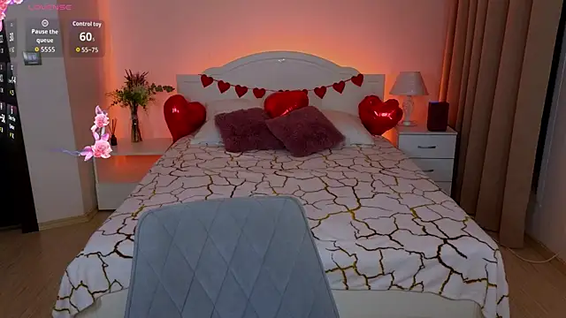 Adetta online show from February 12, 11:10 am