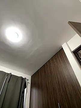 Snapshot of michael877675 chatting on January 7, 12:15 am michael877675 online show from January 7, 12:15 am