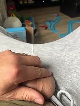 Snapshot of carapace31 chatting on October 4, 3:35 pm carapace31 online show from October 4, 3:35 pm