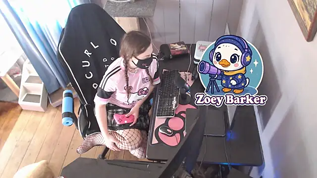 ZoeyBarker2007 online show from September 20, 5:56 am