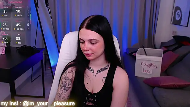 Michela Fruet online show from February 24, 1:06 am