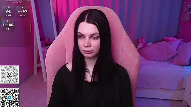 Michela Fruet online show from March 31, 1:07 am