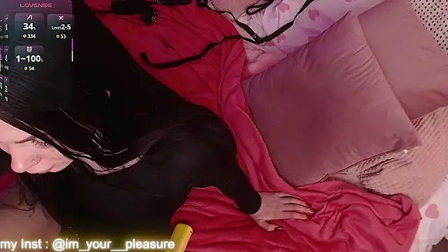 Michela Fruet online show from March 13, 1:10 am