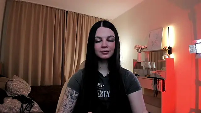 Michela Fruet online show from November 13, 1:09 am