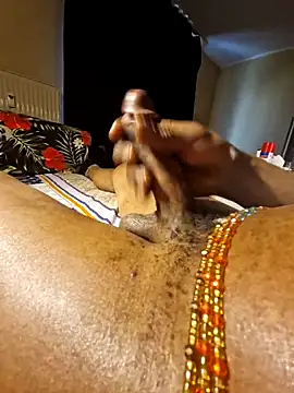 solofe19 online show from April 10, 4:25 pm