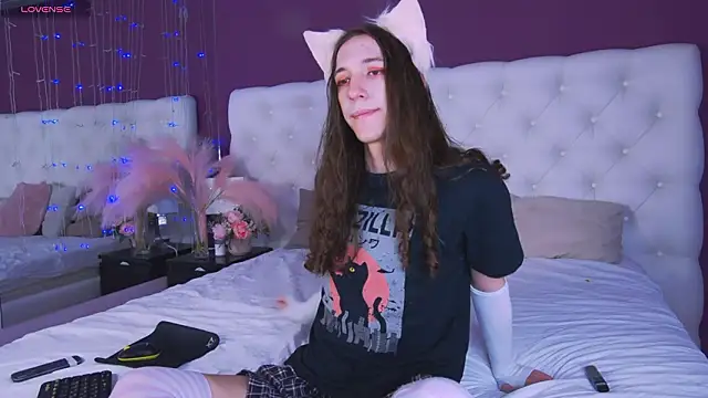 SilverMuse online show from March 16, 11:40 pm