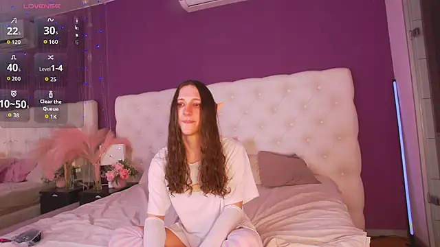 SilverMuse online show from March 31, 12:23 am