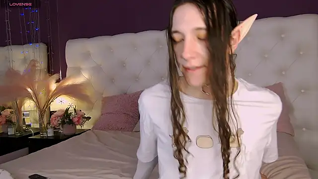 SilverMuse online show from February 19, 8:39 pm