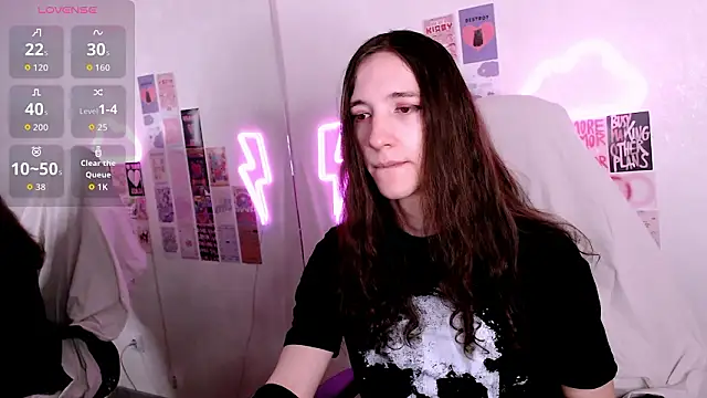 SilverMuse online show from February 4, 11:55 pm