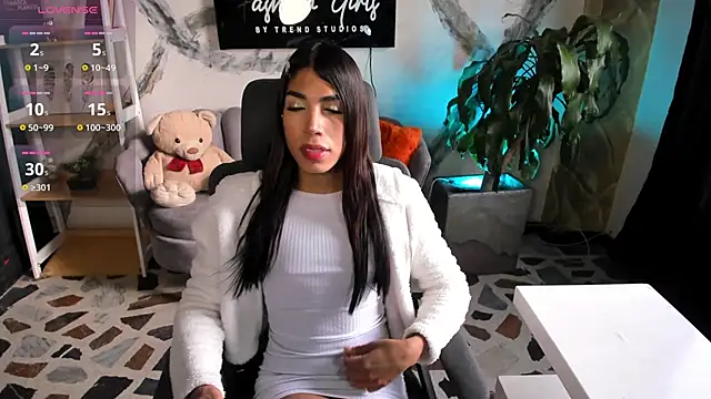 AmbarFoxx  online show from February 5, 9:32 pm