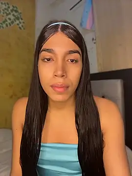 Snapshot of AmbarFoxx_ chatting on June 19, 4:51 am AmbarFoxx online show from June 19, 4:51 am