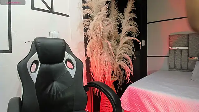 AmbarFoxx  online show from January 9, 1:01 am