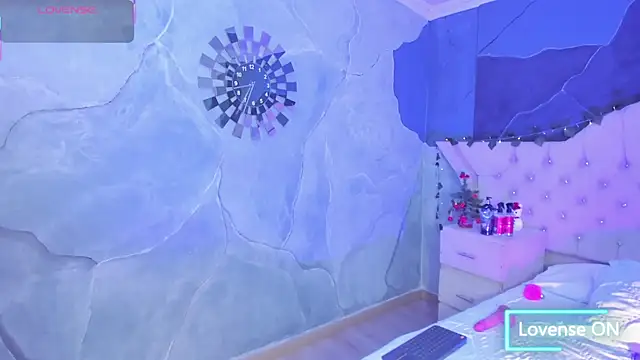 AmbarFoxx  online show from December 4, 7:07 am