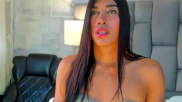 AmbarFoxx  online show from February 11, 10:42 pm