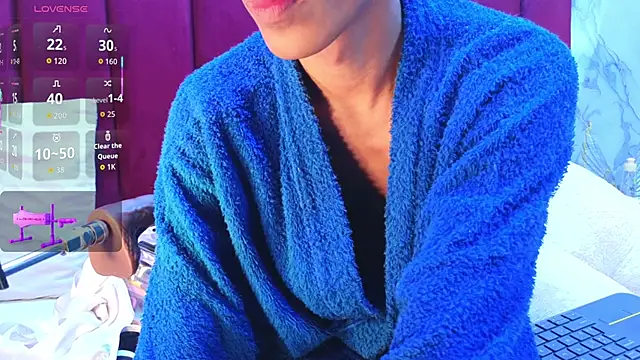 Snapshot of PrincePoppy chatting on October 29, 8:52 pm PrincePoppy online show from October 29, 8:52 pm