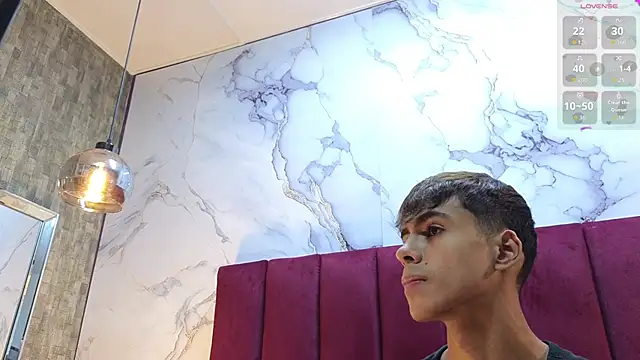 Snapshot of PrincePoppy chatting on January 17, 9:07 pm PrincePoppy online show from January 17, 9:07 pm