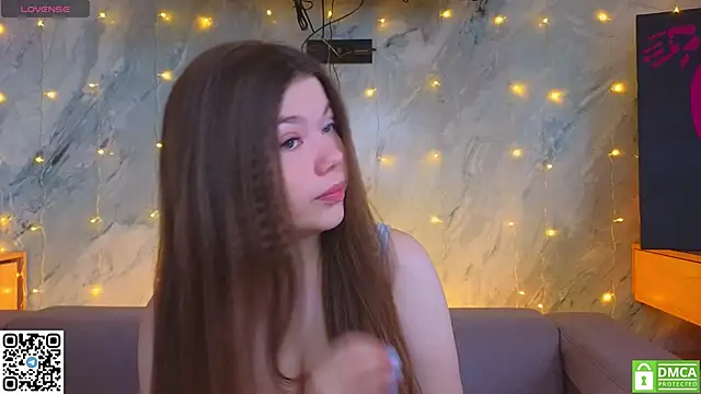 miss bubbles  online show from May 24, 2:00 am