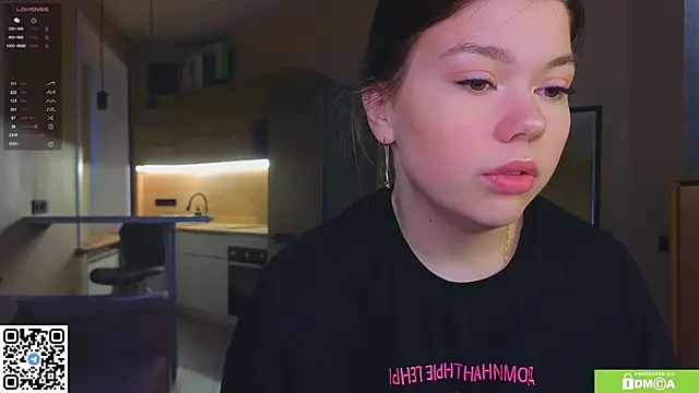 miss bubbles  online show from March 17, 12:35 am