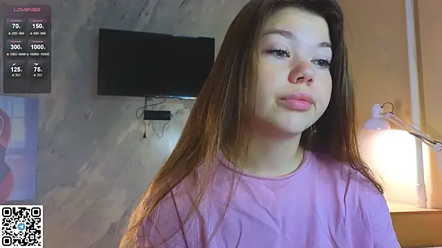 Snapshot of miss_bubbles_ chatting on November 3, 12:38 am miss bubbles online show from November 3, 12:38 am