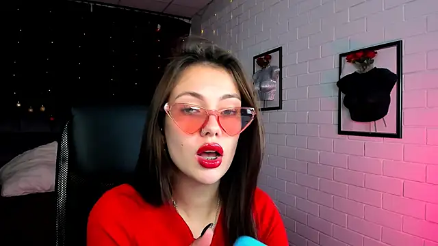 SeaJorji online show from December 14, 1:17 pm