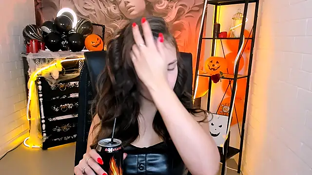 Snapshot of SeaJorji chatting on October 29, 1:10 pm SeaJorji online show from October 29, 1:10 pm