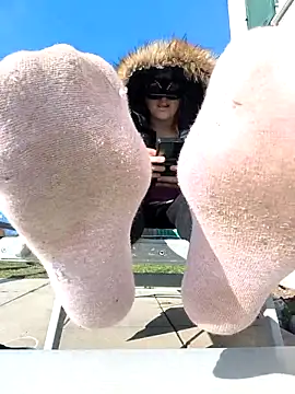 Teafeet online show from March 19, 8:14 am