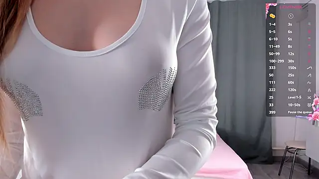 OdelynaFrake online show from November 27, 6:36 am