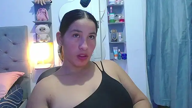 jesica wilson online show from August 1, 1:25 am