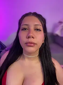 snow doll online show from April 7, 9:05 pm