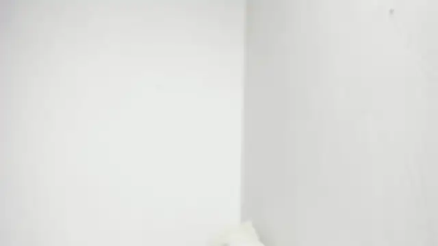 snow doll online show from April 13, 9:52 pm