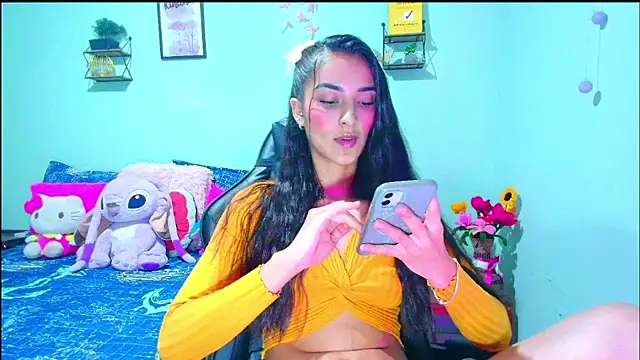 Snapshot of angelic_coral chatting on July 1, 4:35 am angelic coral online show from July 1, 4:35 am