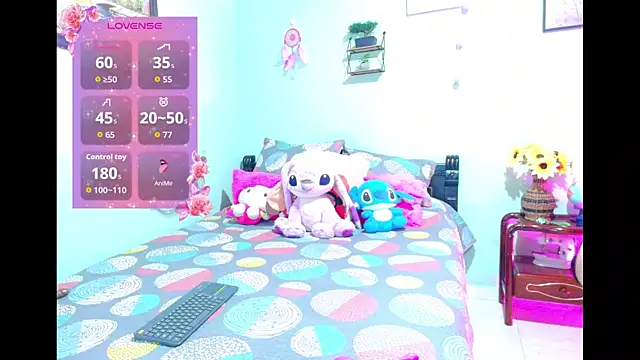 Snapshot of angelic_coral chatting on September 13, 8:42 pm angelic coral online show from September 13, 8:42 pm