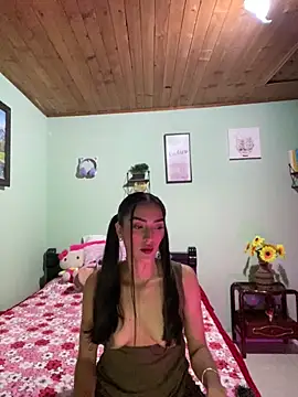 angelic coral online show from February 14, 1:39 am