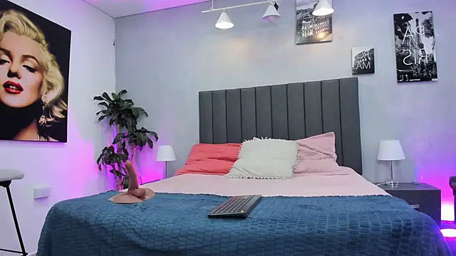 niko kael online show from February 8, 3:48 am