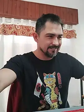 Snapshot of Bradd_32 chatting on June 14, 5:58 pm Bradd 32 online show from June 14, 5:58 pm