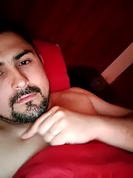 Snapshot of Bradd_32 chatting on September 27, 5:08 pm Bradd 32 online show from September 27, 5:08 pm
