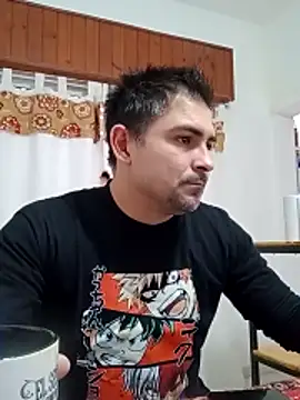 Bradd 32 online show from May 31, 12:11 pm