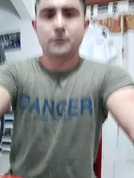 Bradd 32 online show from March 30, 8:16 am