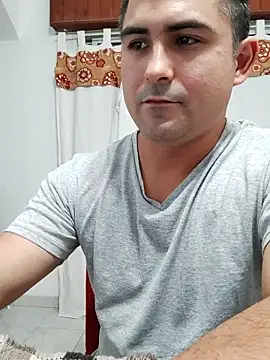 Snapshot of Bradd_32 chatting on March 2, 3:51 am Bradd 32 online show from March 2, 3:51 am